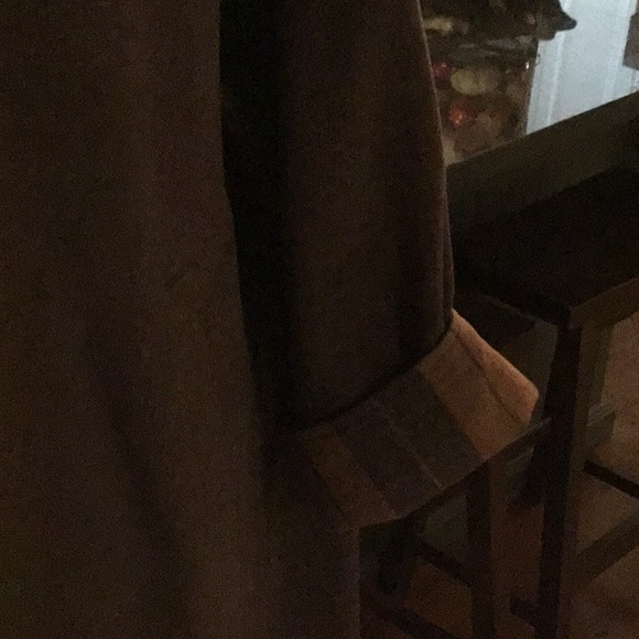 Vintage A.J.Ugent Wool Coat with a mink trimmed Hood - Picture 4 of 10